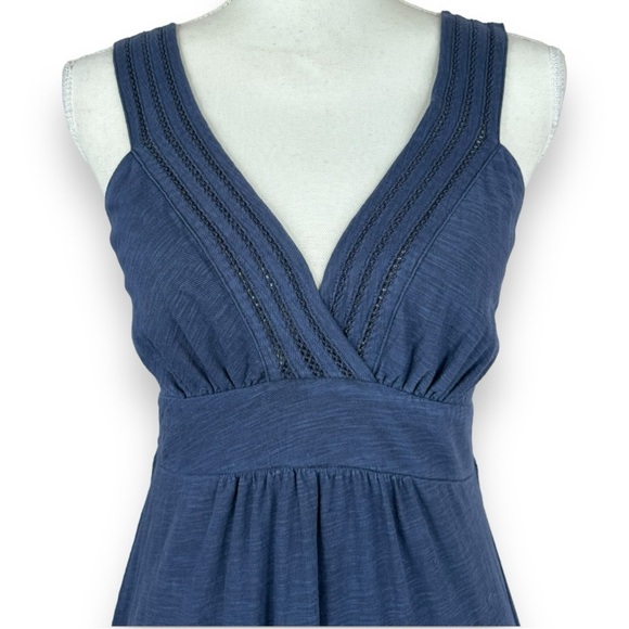 Tommy Bahama Navy Blue V-neck Dress Empire Waist Sleeveless Mini Classic Coastal - Picture 2 of 7